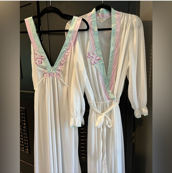 Vintage Hand Dyed Val Mode Nightgown & Robe Set Size Large - Picture 16 of 16